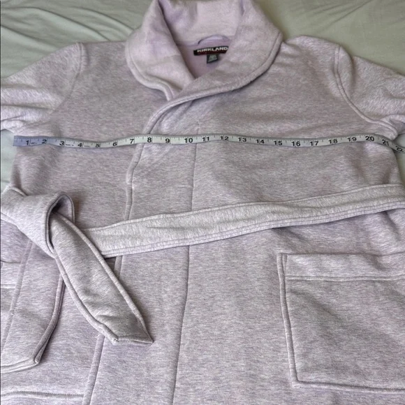 Kirkland Signature Robe Lilac Purple Fleece Lined Housecoat Pajamas Women's Sz M - Picture 11 of 14